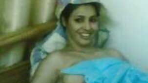 ચાર્લોટની pussy તેના pussy હોઠ ખોલે છે. ત્રીપલ એક્સ વીડીયો બીપી
