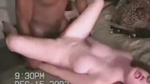 સંપૂર્ણ શરીર અને એચડી બીપી વીડીયો સુંદર pussy.