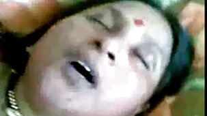પીણું જોઈએ સેકસી પીચર વીડીયો છે.